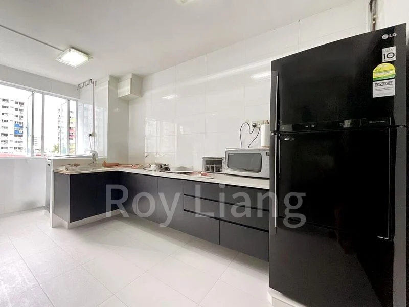 4 Room (4A) HDB for Sale in  367 Yishun Ring Road - Image 2
