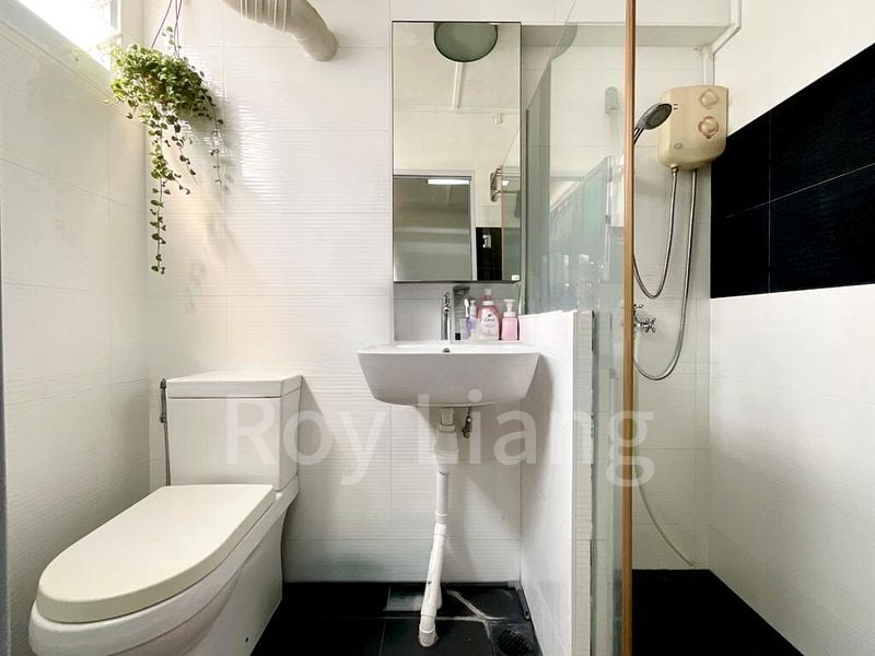 4 Room (4A) HDB for Sale in  367 Yishun Ring Road - Image 8