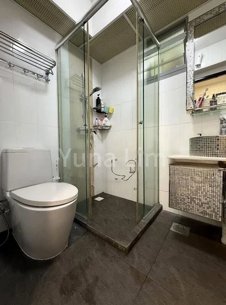 4 Room (4A) HDB for Sale in  682C Edgedale Plains - Image 1