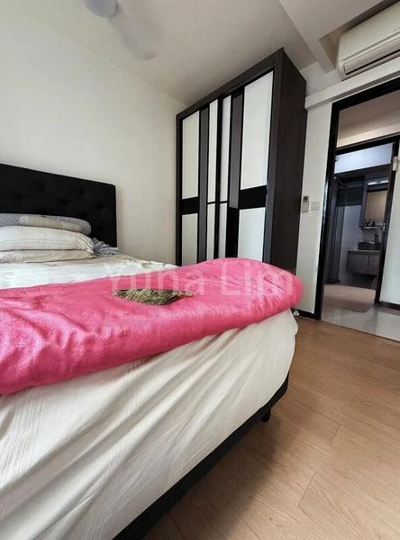 4 Room (4A) HDB for Sale in  682C Edgedale Plains - Image 3