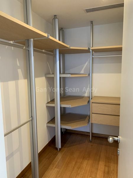 4 Bed Condo for Rent in  Marina Bay Residences - Image 3