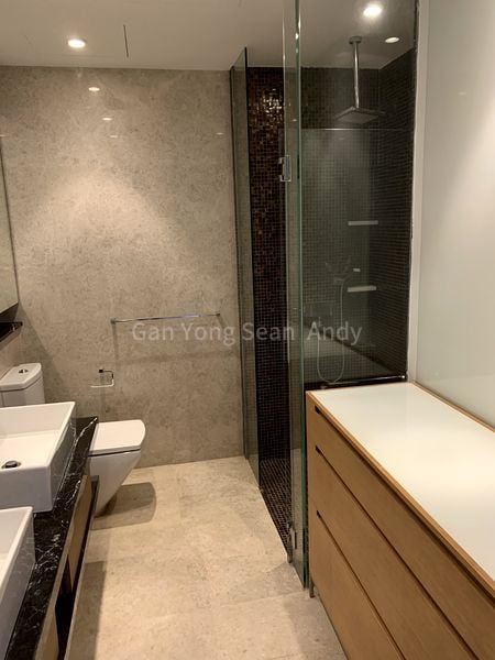 4 Bed Condo for Rent in  Marina Bay Residences - Image 5
