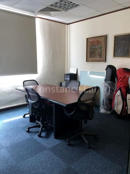 Light Industrial (B1) for Rent: BizTech Centre - Image 2