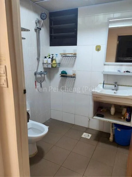 Common Room (HDB) for Rent in  240A Jurong East Avenue 1 - Image 2