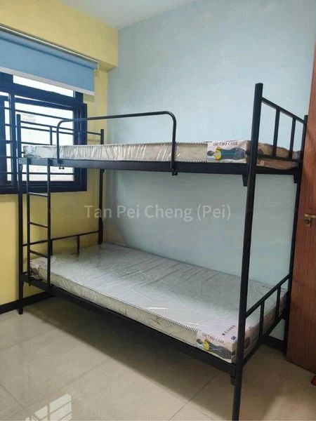 Common Room (HDB) for Rent in  240A Jurong East Avenue 1 - Image 4