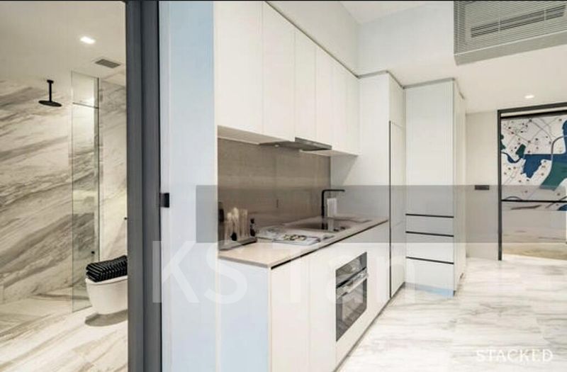 2 Bed Condo for Sale in  The Landmark - Image 6