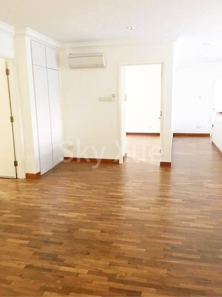 5 Bed Apartment (Condo) for Sale in  The Vantage - Image 6