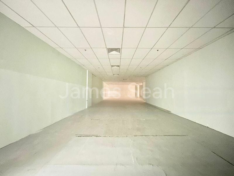 Office for Rent: City Plaza - Image 2