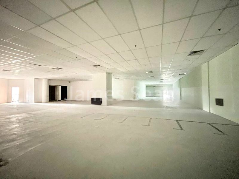 Office for Rent: City Plaza - Image 9