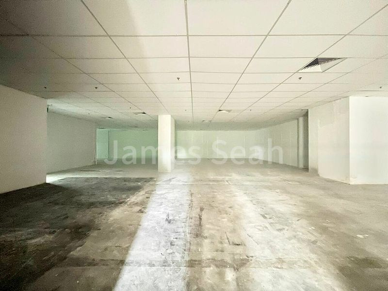 Office for Rent: City Plaza - Image 3