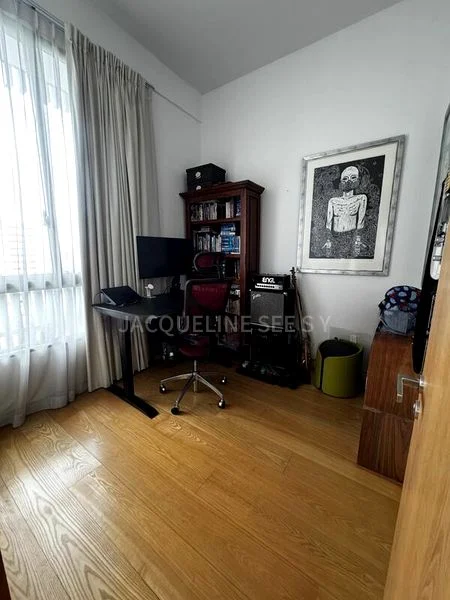 2 Bed Condo for Rent in  Kinex - Image 11