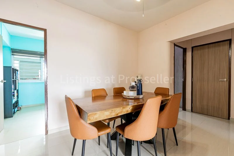 5 Room (5A) HDB for Sale in 307 Choa Chu Kang Avenue 4 - Image 9