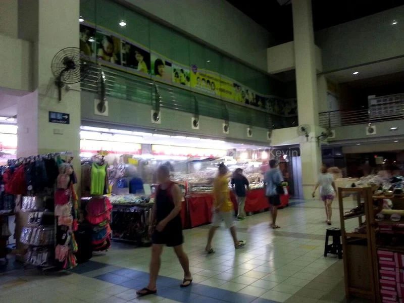 Shop / Shophouse for Rent: Elias Mall - Image 1