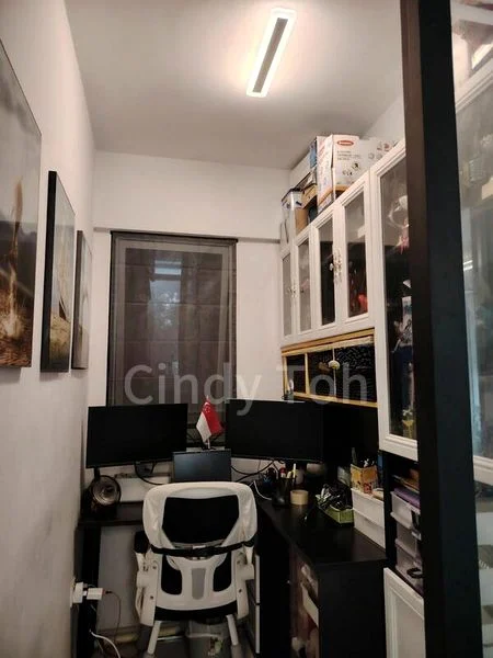 3 Bed Executive Condo for Rent in  The Visionaire - Image 5