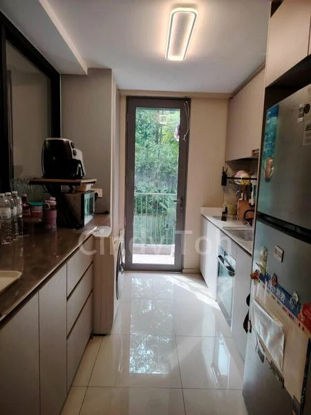 3 Bed Executive Condo for Rent in  The Visionaire - Image 3