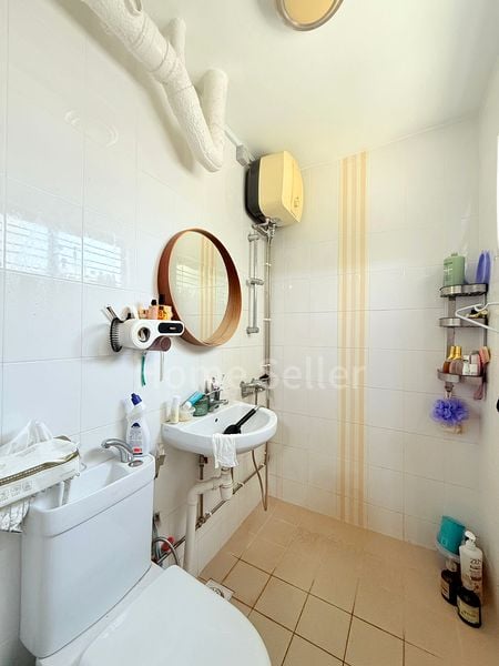 4 Room (4S) HDB for Sale in 341 Ubi Avenue 1 - Image 5