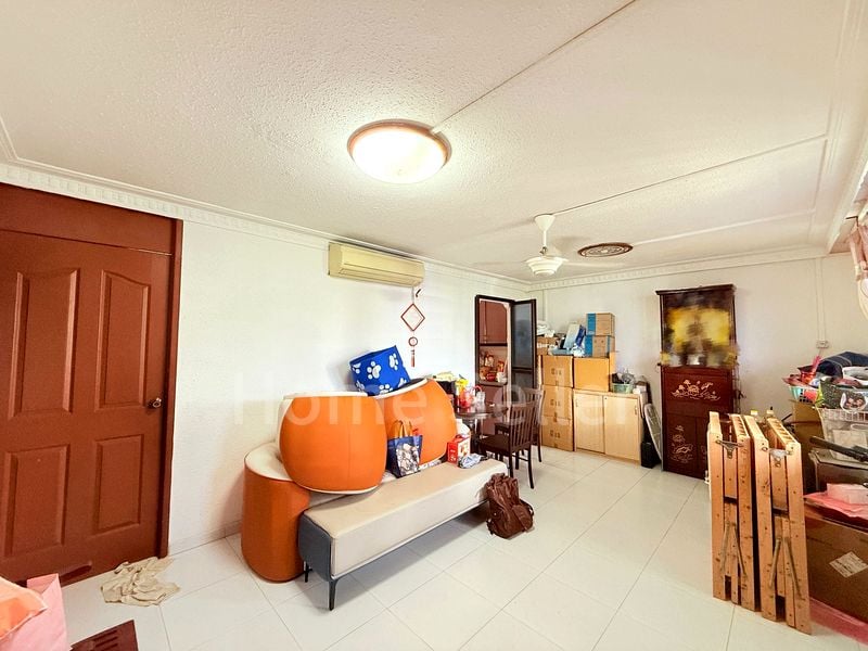 4 Room (4S) HDB for Sale in 341 Ubi Avenue 1 - Image 1