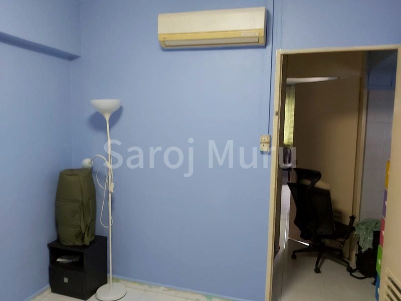 Common Room (HDB) for Rent in 241 Kim Keat Link - Image 3