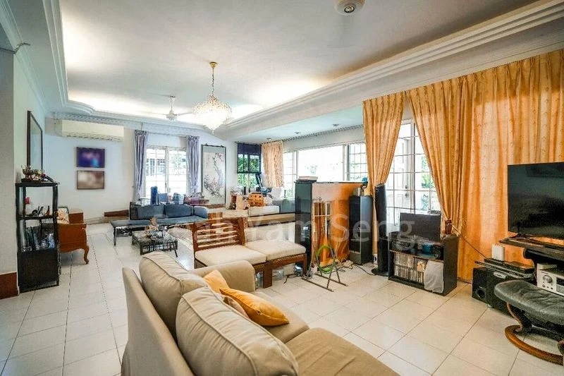 4 Bed Semi-Detached House (Landed) for Sale in  Picardy Gardens - Image 2