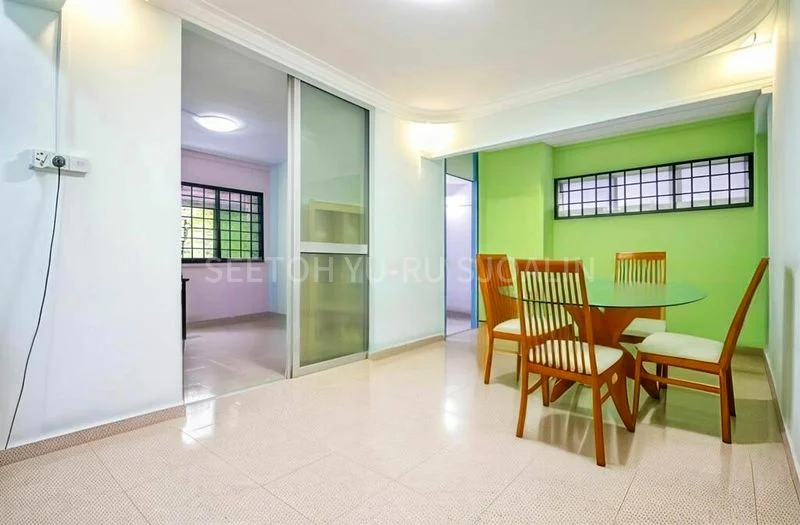 5 Room (5I) HDB for Sale in  274 Pasir Ris Street 21 - Image 1