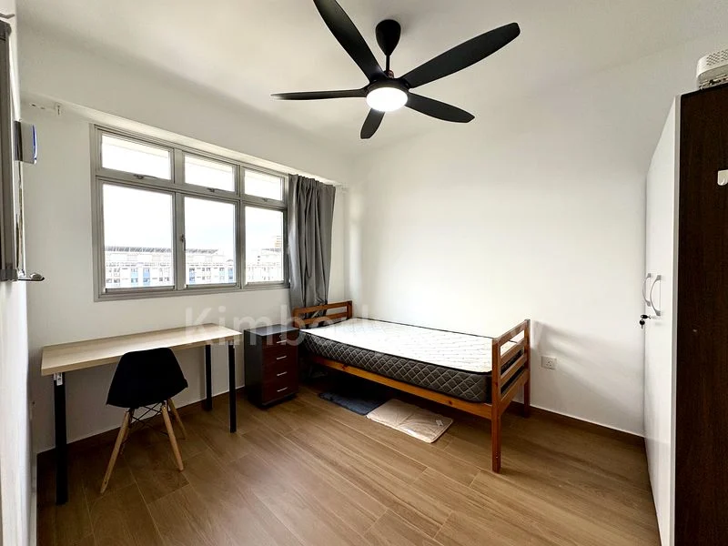 Common Room (HDB) for Rent in  20B Lorong 3 Geylang - Image 1