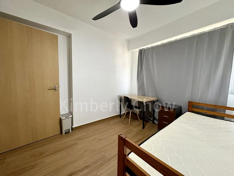 Common Room (HDB) for Rent in  20B Lorong 3 Geylang - Image 3