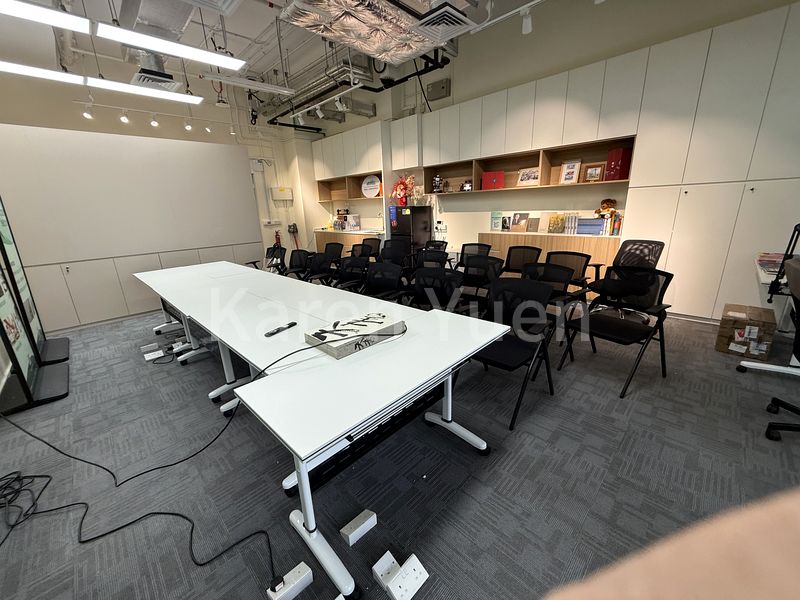 Office for Rent: Woods Square - Image 10