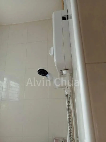 Common Room (HDB) for Rent in  969 Hougang Street 91 - Image 1