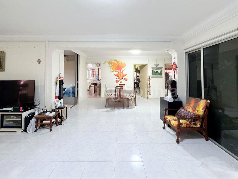 Executive HDB for Sale in  330 Tampines Street 32 - Image 18