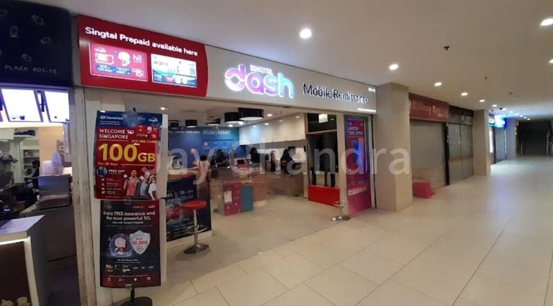 Mall Shop for Rent: Lucky Plaza - Image 2