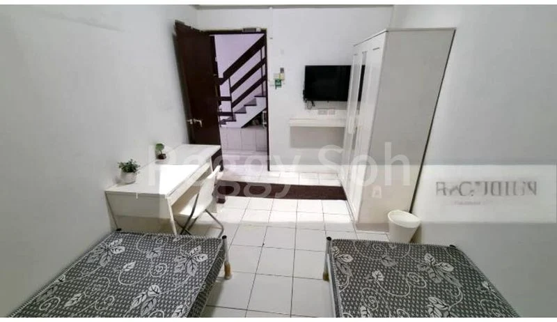 Master Room (Condo) for Rent in  Chun Tin Court - Image 6