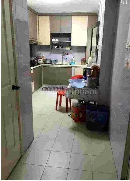 Executive HDB for Rent in  893A Tampines Avenue 8 - Image 2