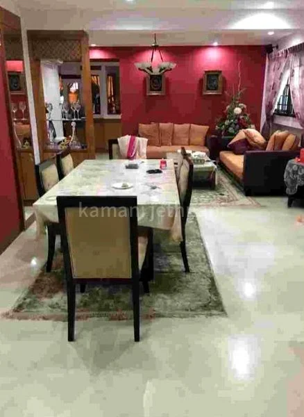 Executive HDB for Rent in  893A Tampines Avenue 8 - Image 5