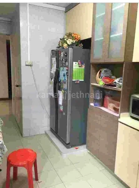 Executive HDB for Rent in  893A Tampines Avenue 8 - Image 3