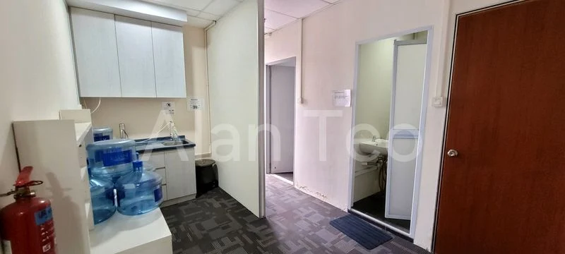 Light Industrial (B1) for Sale: Vertex, 1, 2, 4, 6, 8, 10, 12, 14, 16, 18, 20, 22, 24, - Image 2