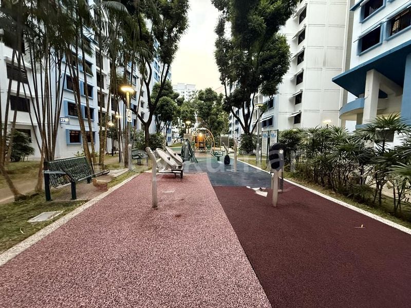 Premium HDB for Sale in 271D Jurong West Street 24 - Image 2
