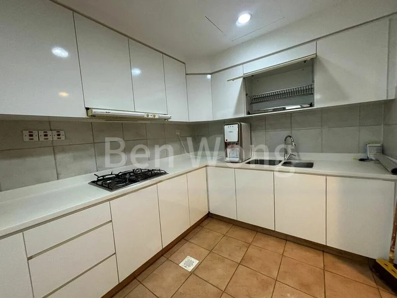 Common Room (Condo) for Rent in  UE Square - Image 12