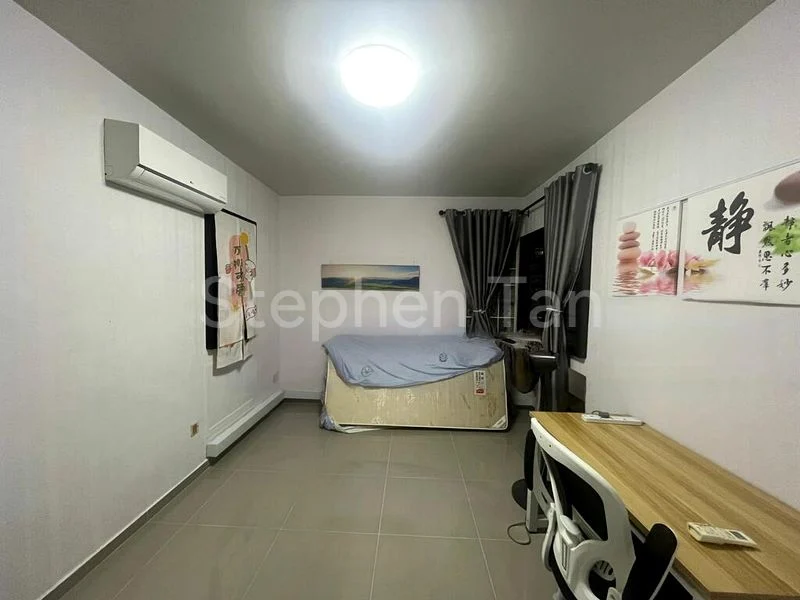 Master Room (HDB) for Rent in  686A Choa Chu Kang Crescent - Image 2