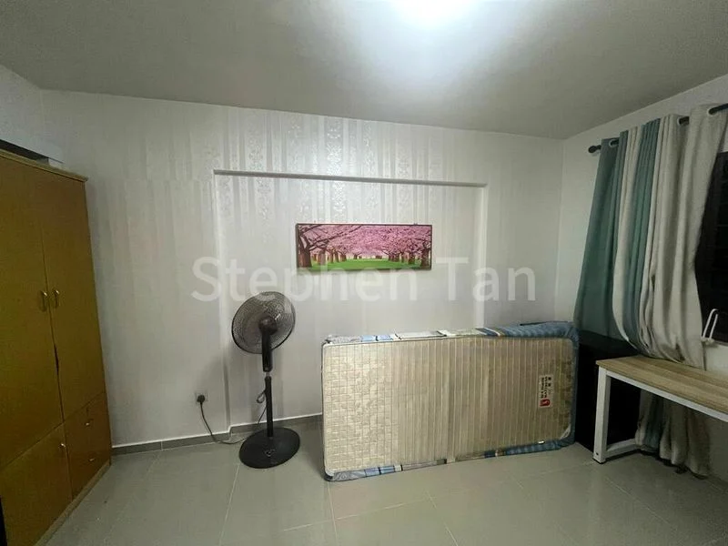 Master Room (HDB) for Rent in  686A Choa Chu Kang Crescent - Image 9