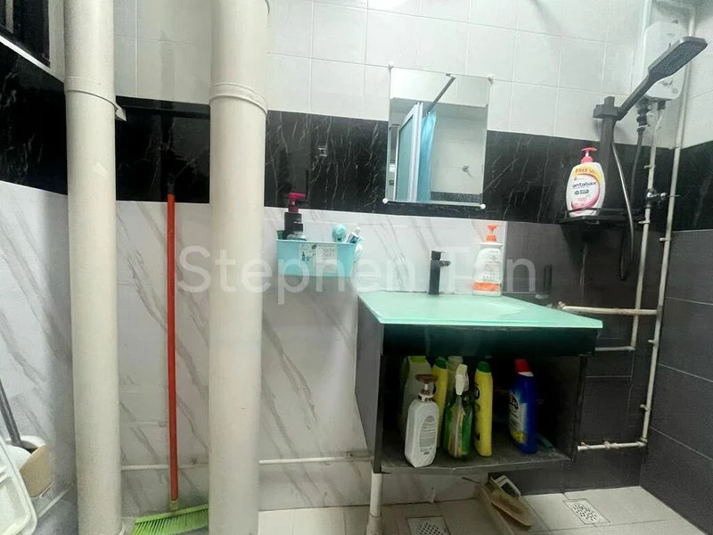 Master Room (HDB) for Rent in  686A Choa Chu Kang Crescent - Image 5