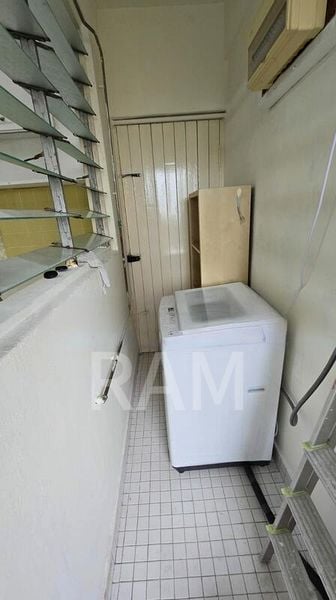 Common Room (Condo) for Rent in Lagoon View - Image 8