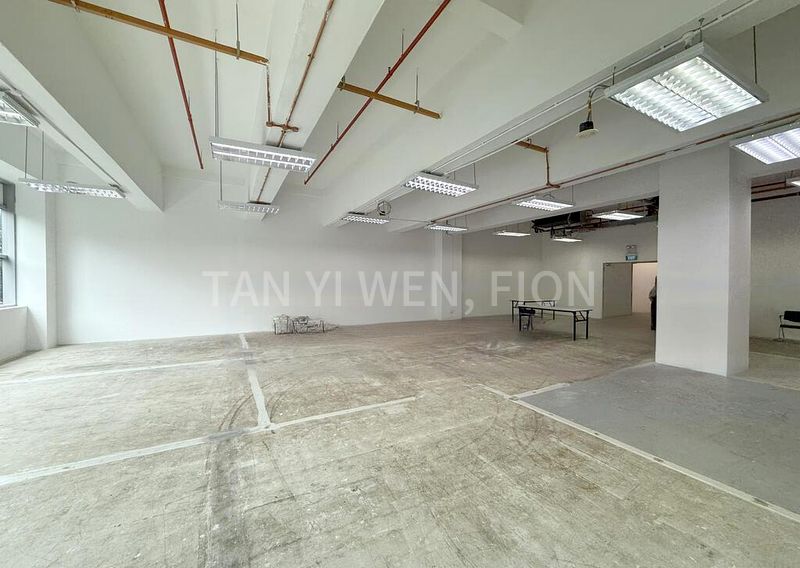 Golden Agri Plaza: Light Industrial (B1) for Rent - Image 2