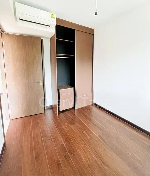 2 Bed Condo for Rent in  Normanton Park - Image 6