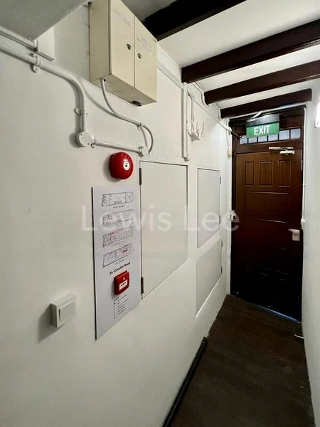 Office for Rent: Shophouse on Circular Road, 5 Minutes Walk to Raffles Place MRT - Image 2