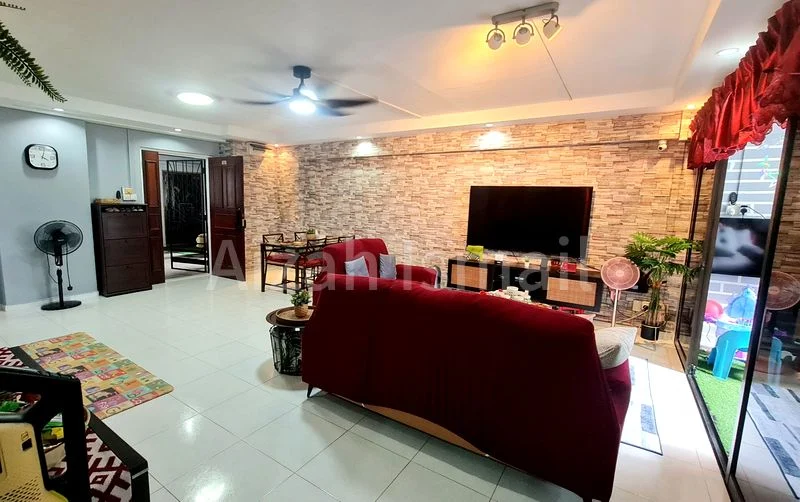 5 Room (5I) HDB for Sale in  537 Woodlands Drive 16 - Image 3