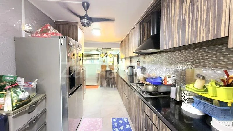 4 Room (4NG) HDB for Sale in  214 Tampines Street 23 - Image 4