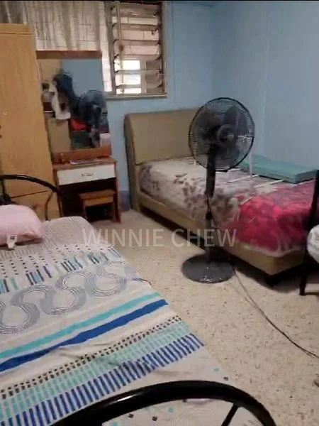 Room (HDB) for Rent in  807 Tampines Avenue 4 - Image 1