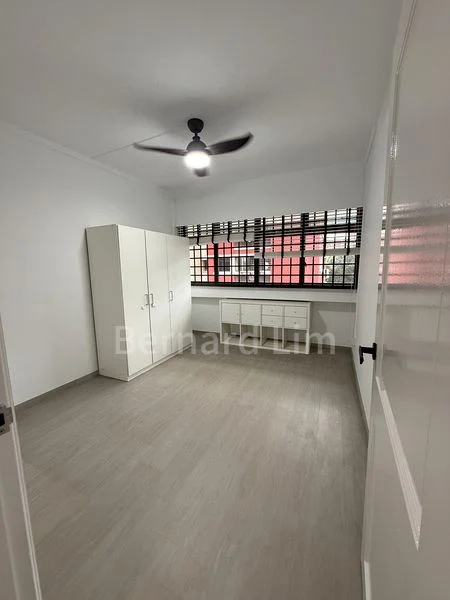 4 Room (4A) HDB for Rent in  190 Bukit Batok West Avenue 6 - Image 3