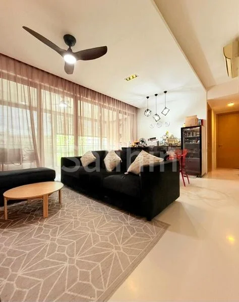 3 Bed Condo for Sale in  Hedges Park Condominium - Image 2