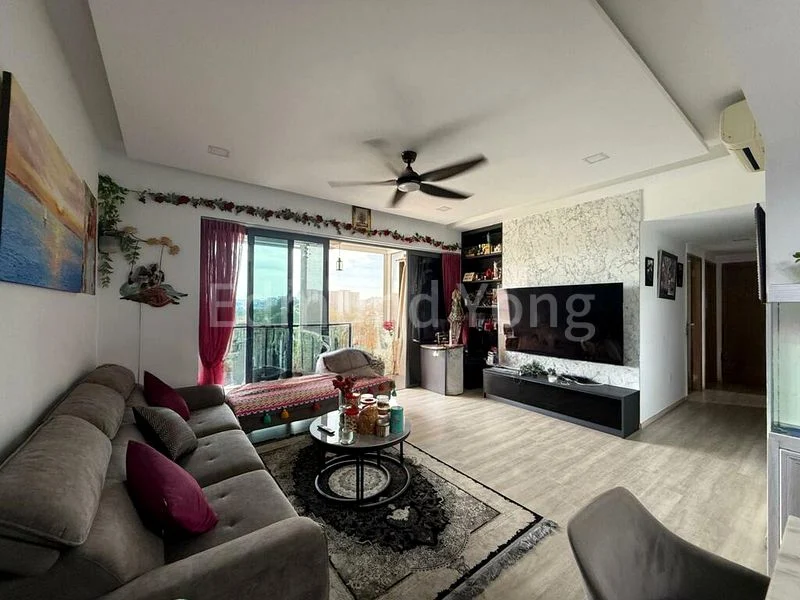 4 Bed Condo for Sale in  Lakeville - Image 1